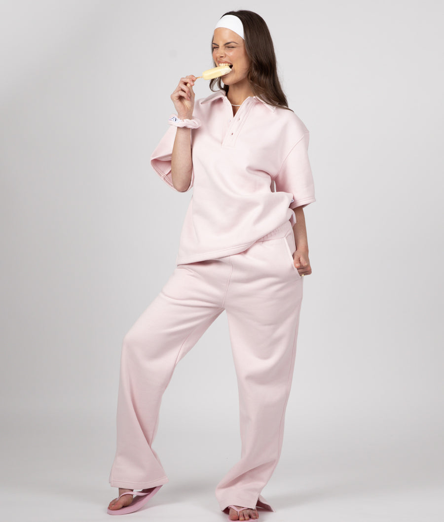 BABY PINK SHORT SLEEVE COLLAR SWEATSHIRT