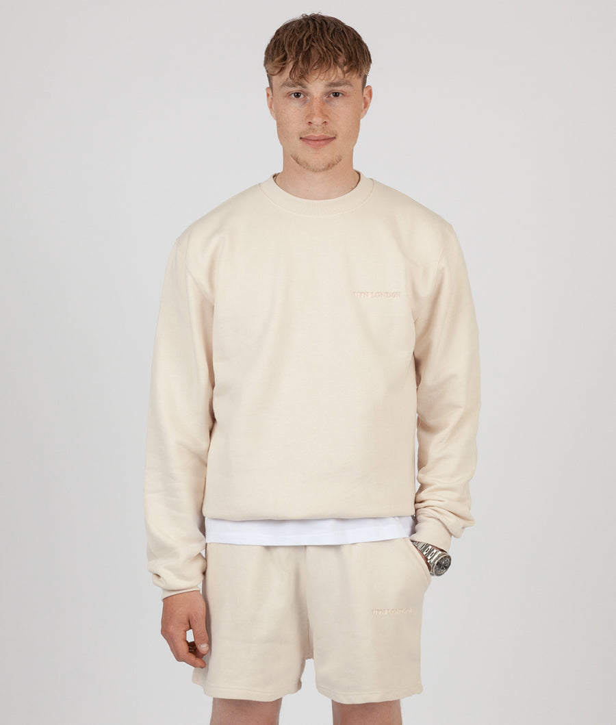 CLASSIC CREAM SWEATSHIRT